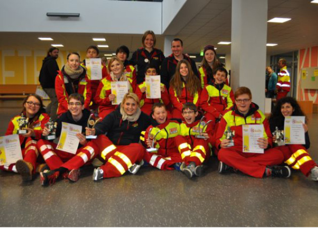 33 2013 ASJ verteidigt Landestitel - Gruppenbild.jpg